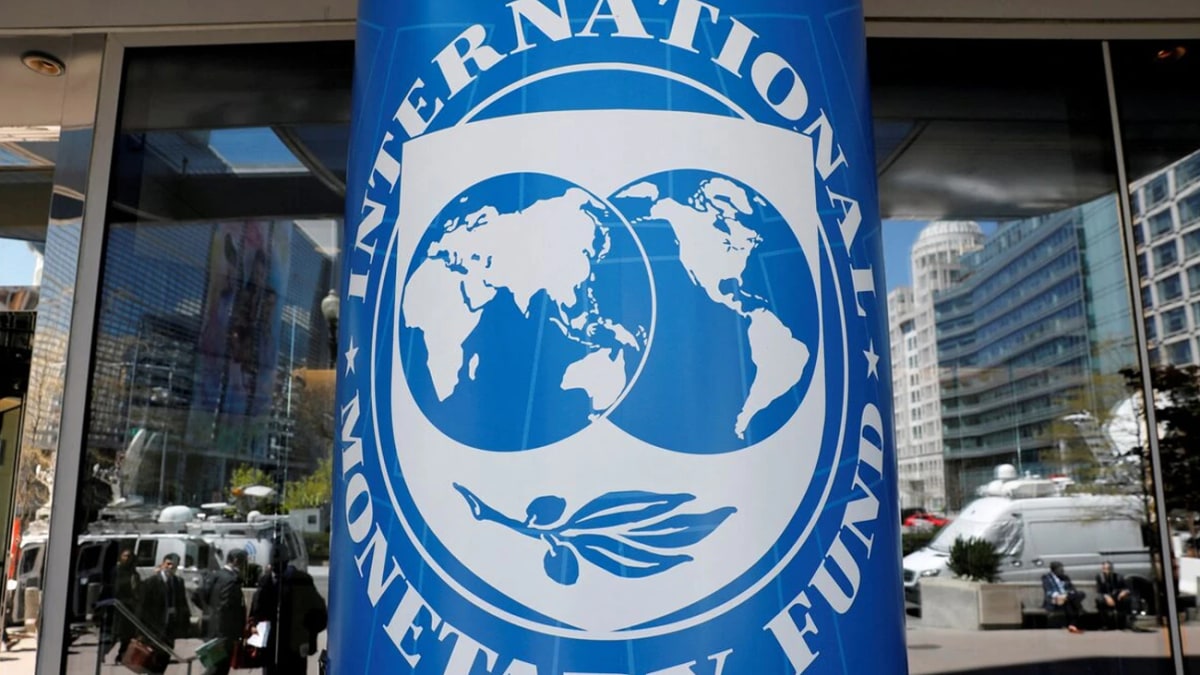 The International Monetary Fund logo outside its headquarters